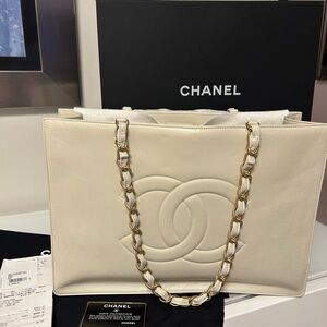 Chanel Shiny Aged Calfskin Shopping Bag NEW